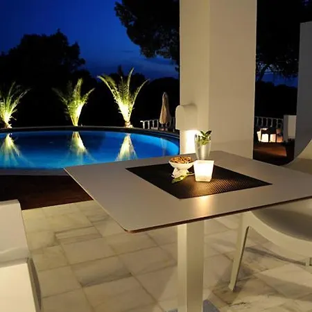 Village 4* Cala Vadella (Ibiza)