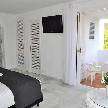 Village Hotel